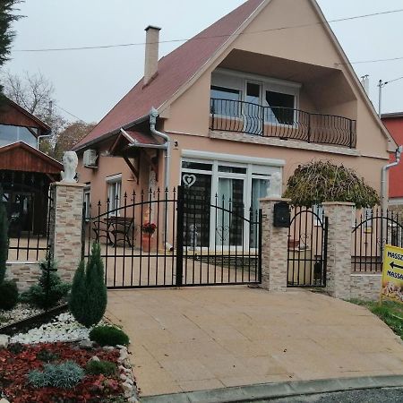 Erna Apartman Zalakaros Exterior foto