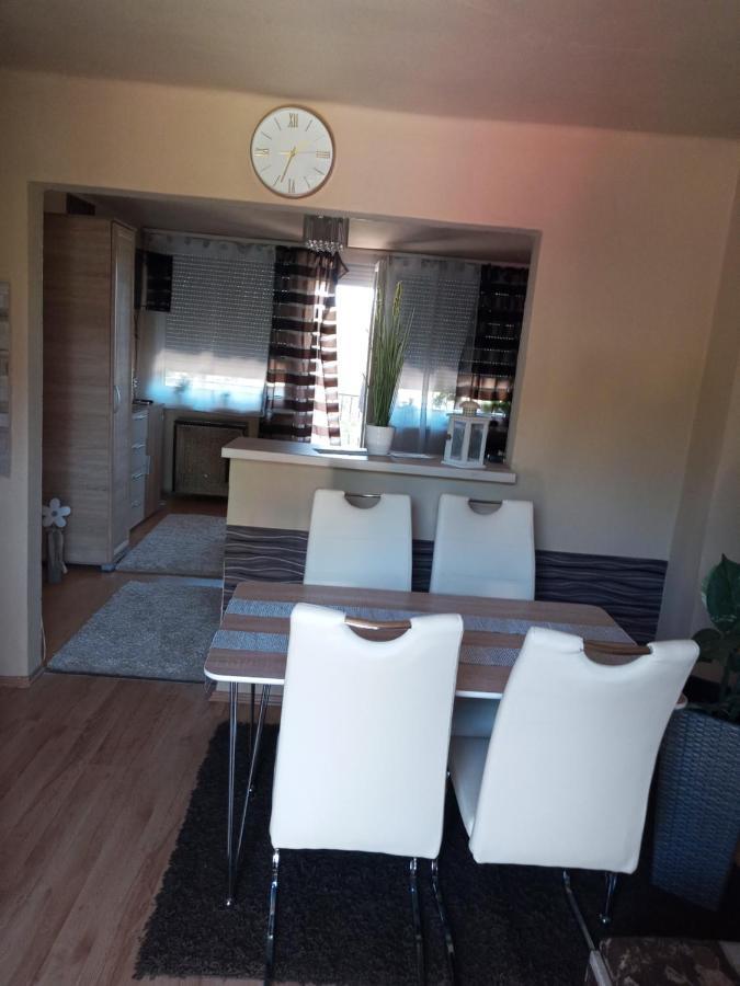 Erna Apartman Zalakaros Exterior foto